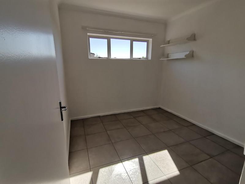 2 Bedroom Property for Sale in Protea Heights Western Cape